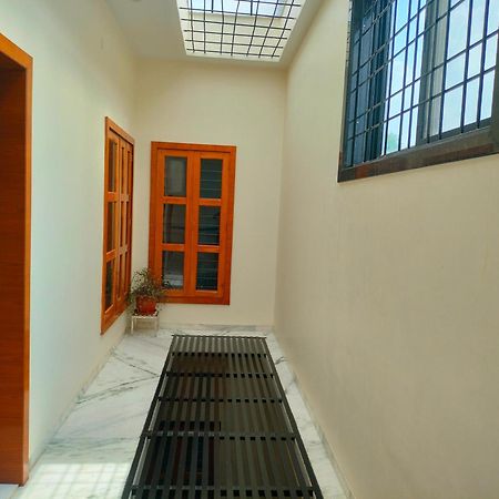Amritam Palace A Luxury Ac Home Stay Ringas Exterior foto
