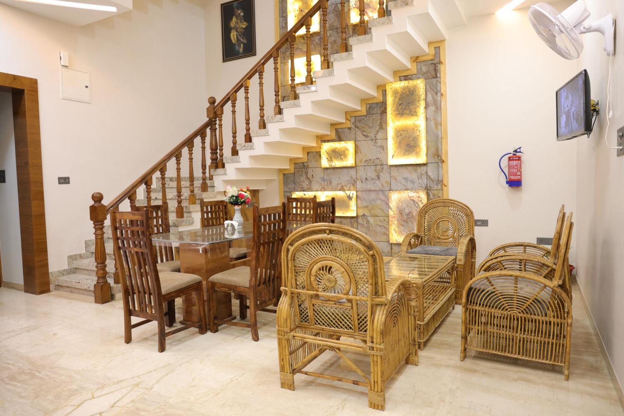 Amritam Palace A Luxury Ac Home Stay Ringas Exterior foto